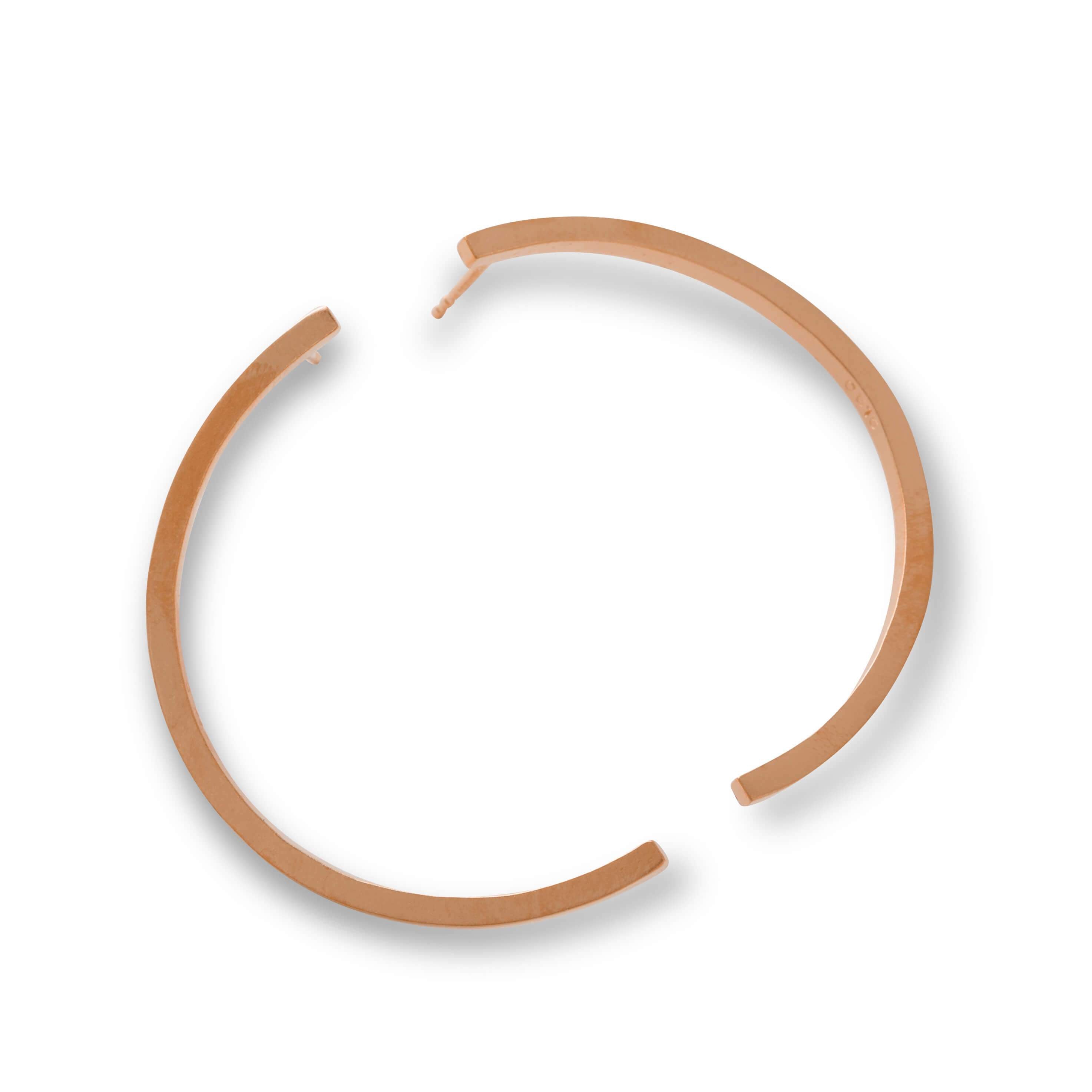 D 616 - Slim Half Circle Earring
