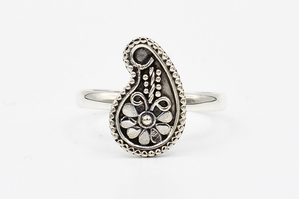 Chaya ring