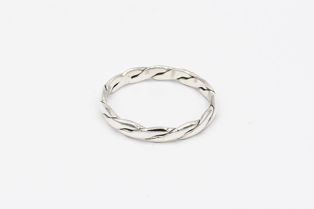 Naia ring